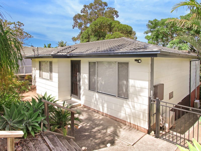 18 Bright Parade, Dapto, NSW 2530 Property Details