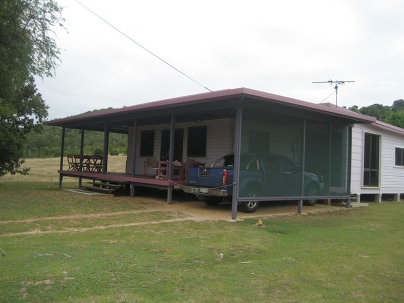 574 Gentle Annie Road, Ambrose, QLD 4695