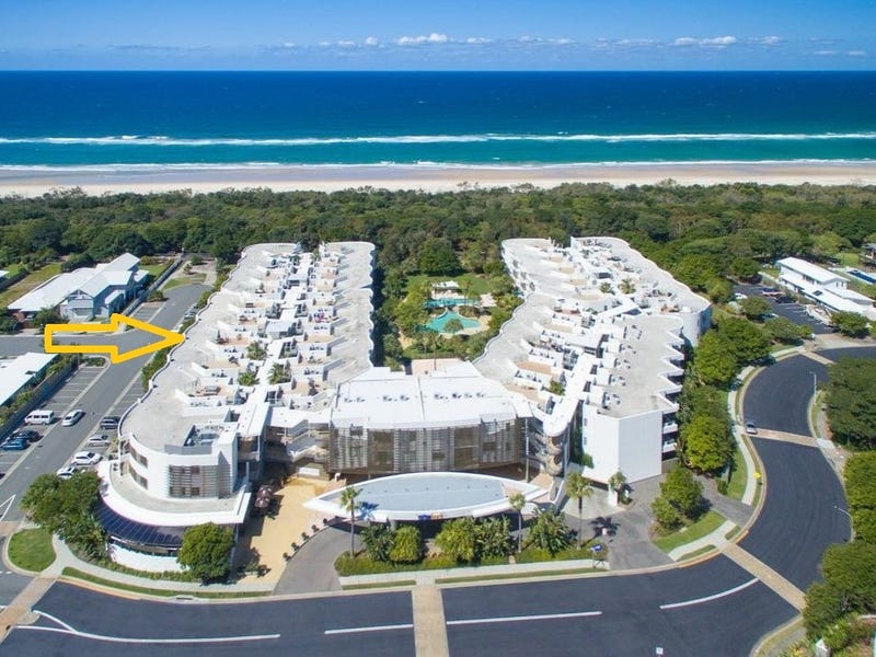 25/685 Casuarina Way, Casuarina, NSW 2487 Property Details