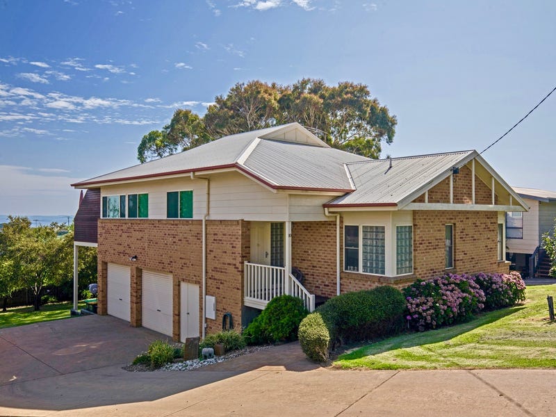 10 Bonwick Avenue, San Remo, VIC 3925