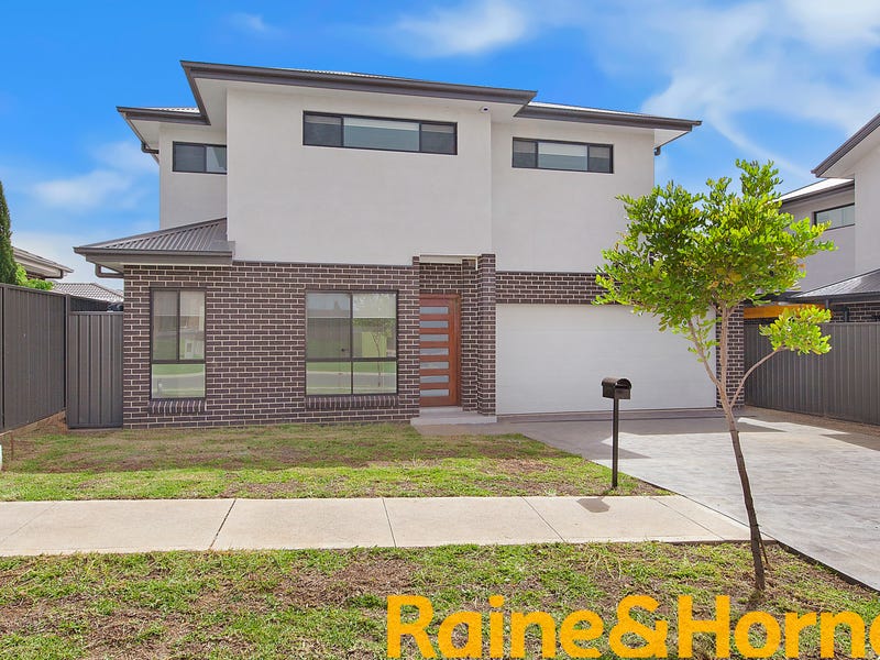 1 Spitzer Street, Gregory Hills, NSW 2557