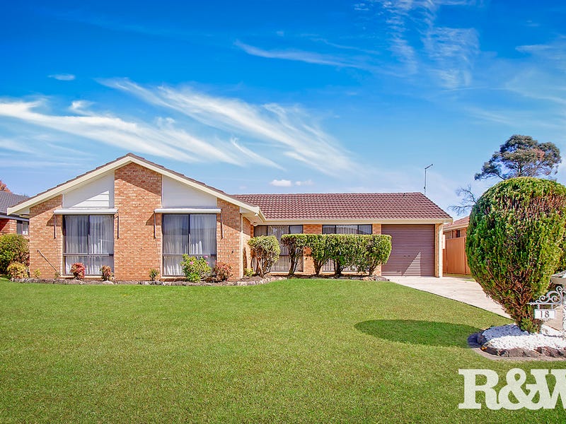 18 Ontario Avenue, St Clair, NSW 2759