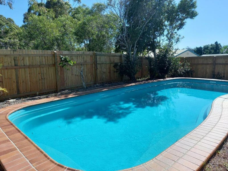 26 Hayes Avenue, Boyne Island, QLD 4680