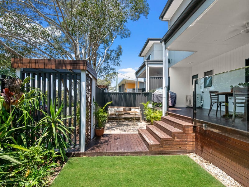 4/21 Kersley Road, Kenmore, Qld 4069 Property Details