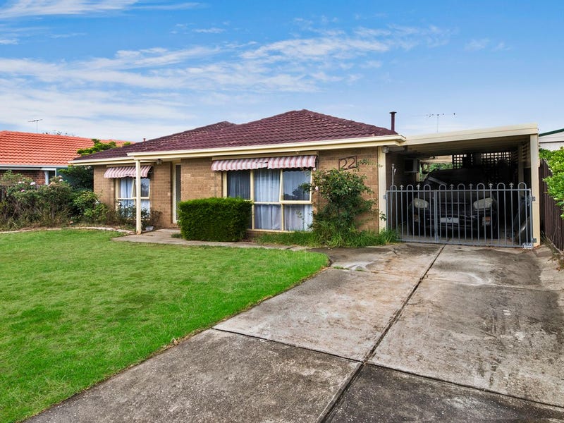 22 Pennyroyal Crescent, Kurunjang, Vic 3337 - Property Details