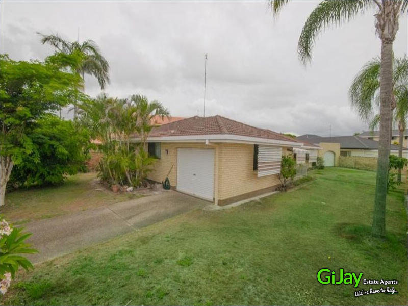 30 Arcadia Drive, Mermaid Waters, QLD 4218