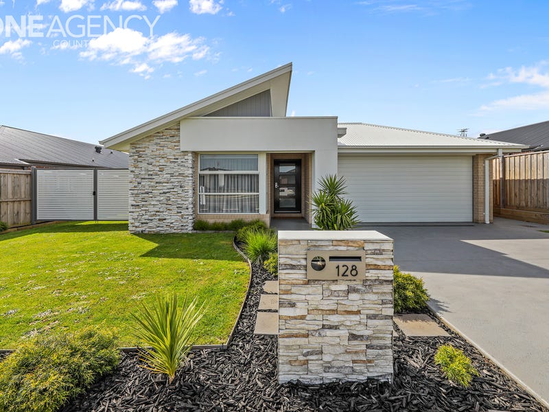 128 Emberwood Road, Warragul, Vic 3820 Property Details