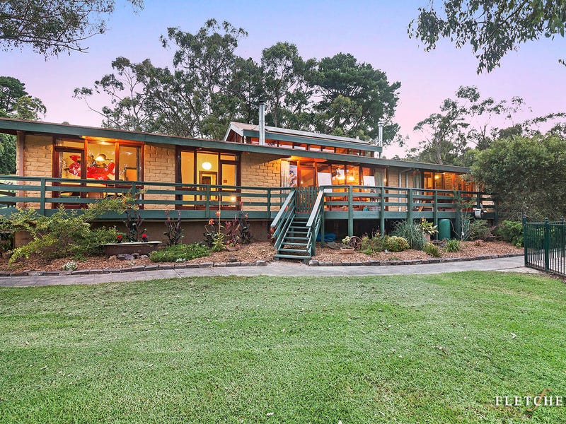 21 Charles Road, Lilydale, VIC 3140