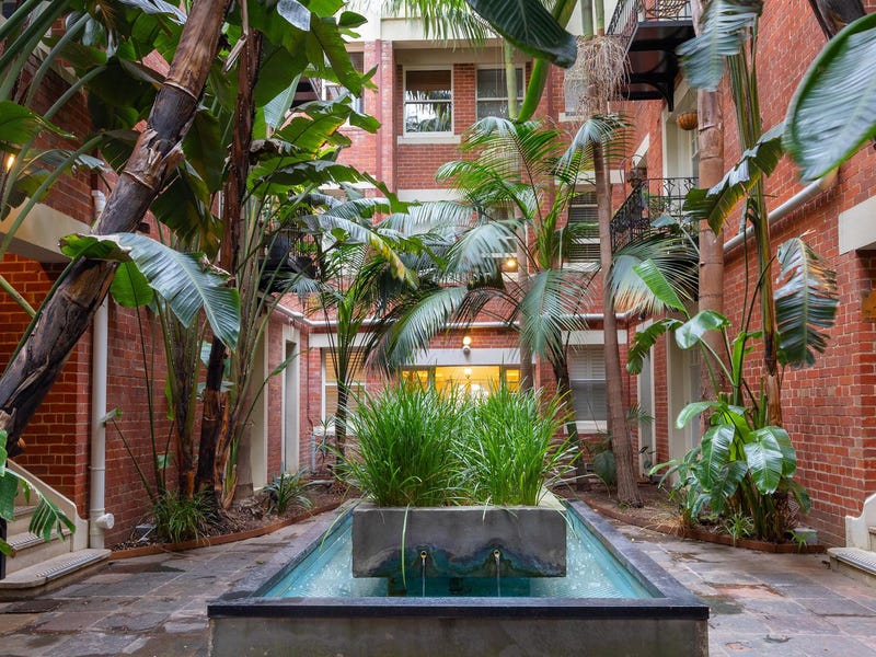 Real Estate & Property for Sale in Albert Park, VIC 3206 (+1 location