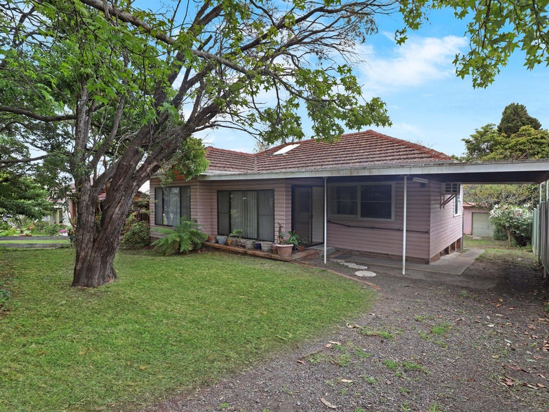 15 Tenth Avenue, Loftus, NSW 2232 Property Details