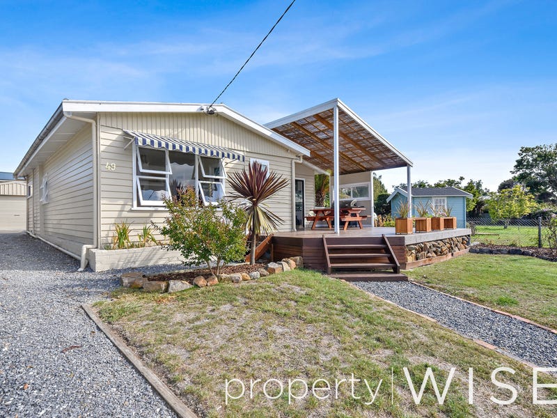 49 Beach Road, Gravelly Beach, TAS 7276