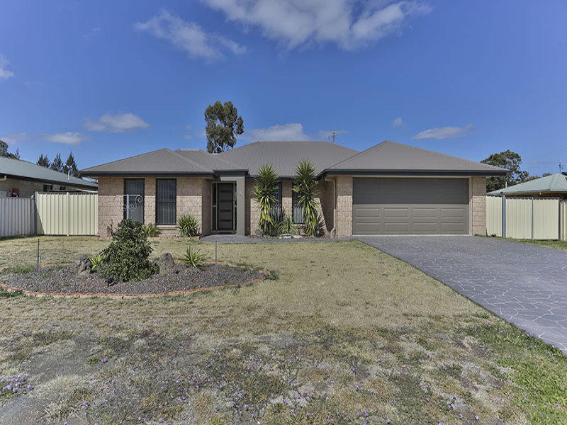 3-coral-court-cambooya-qld-4358-property-details