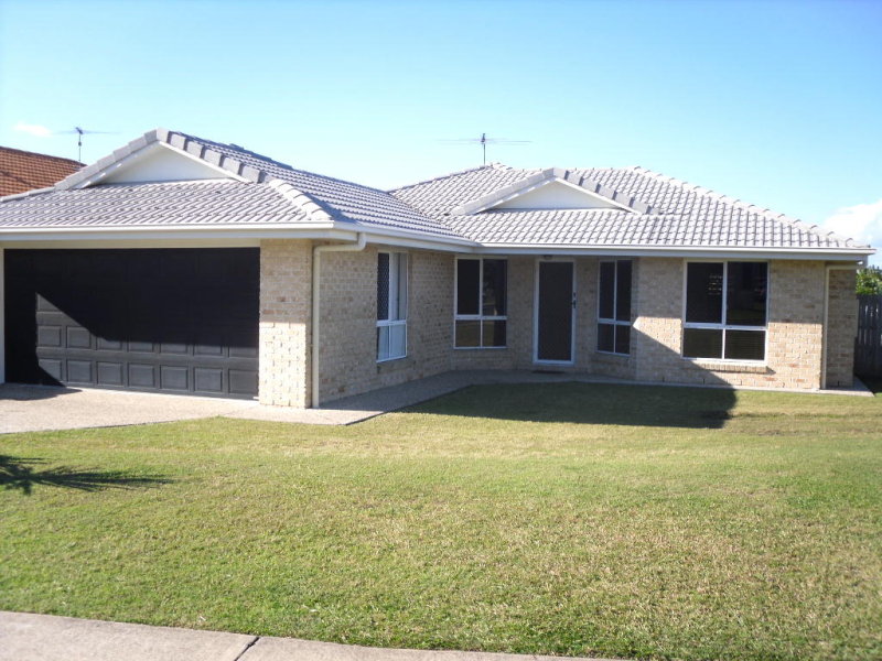 54 Mossman Way, Sandstone Point, QLD 4511