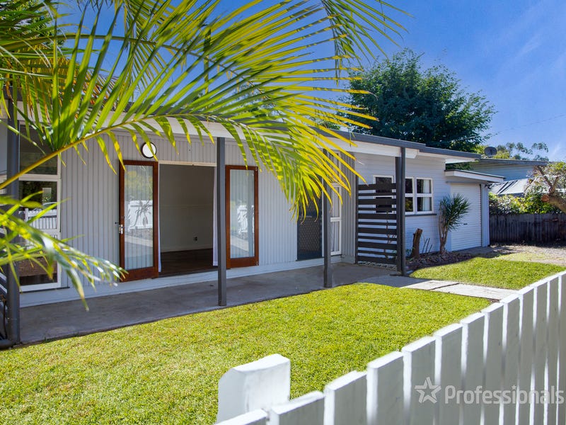 32 Hart Street, Beaudesert, Qld 4285 Property Details