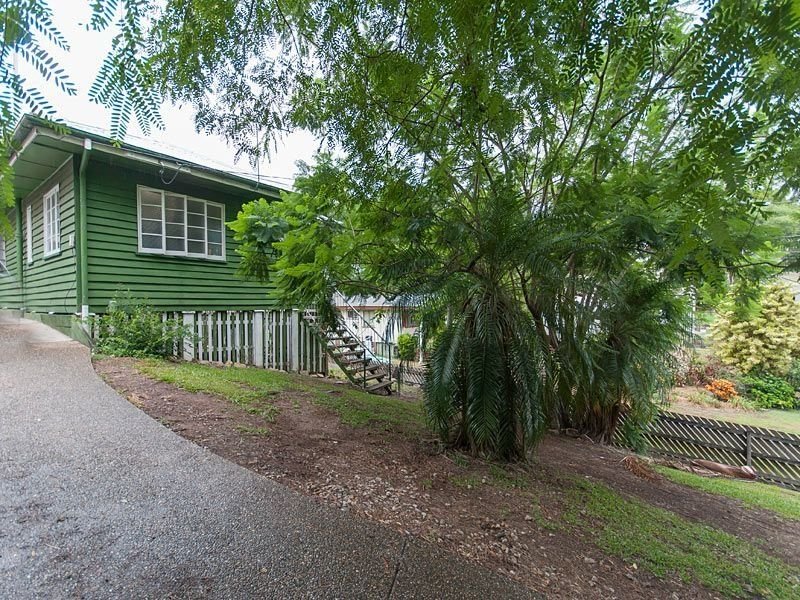 23 Whitta Street, Red Hill, QLD 4059