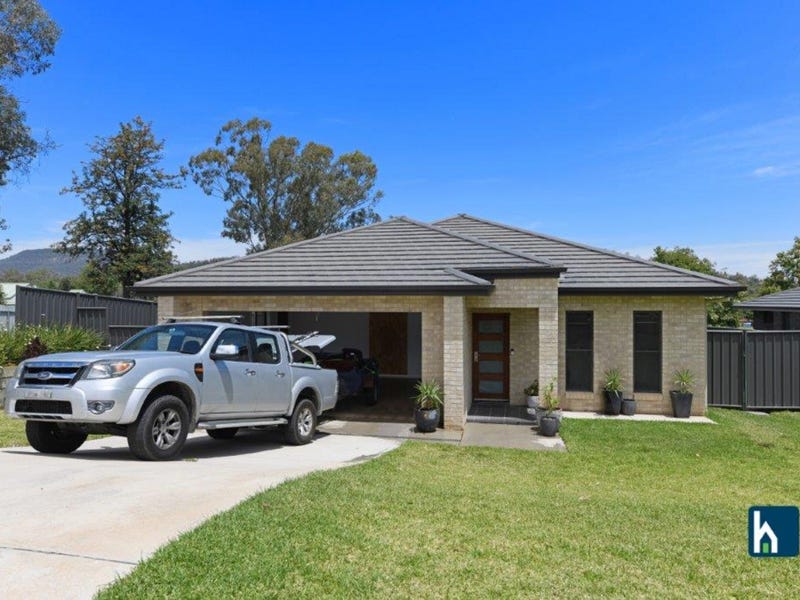 20 Bottle Brush Avenue, Gunnedah, NSW 2380 Property Details