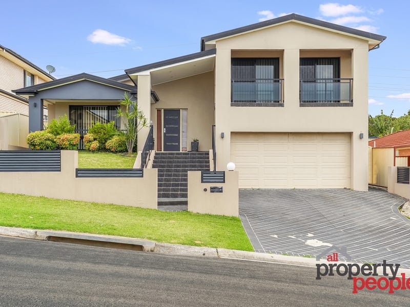 8 St Clare Place, Blair Athol, NSW 2560