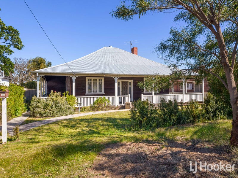 11 Hutton Street, Collie, WA 6225 Property Details