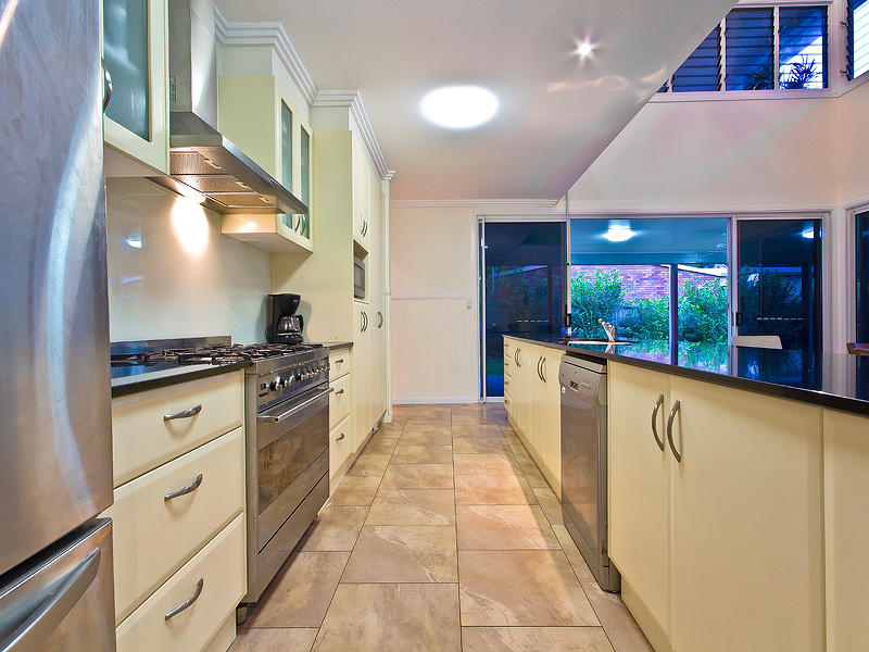 7 RAY STREET, Cleveland, Qld 4163 Property Details