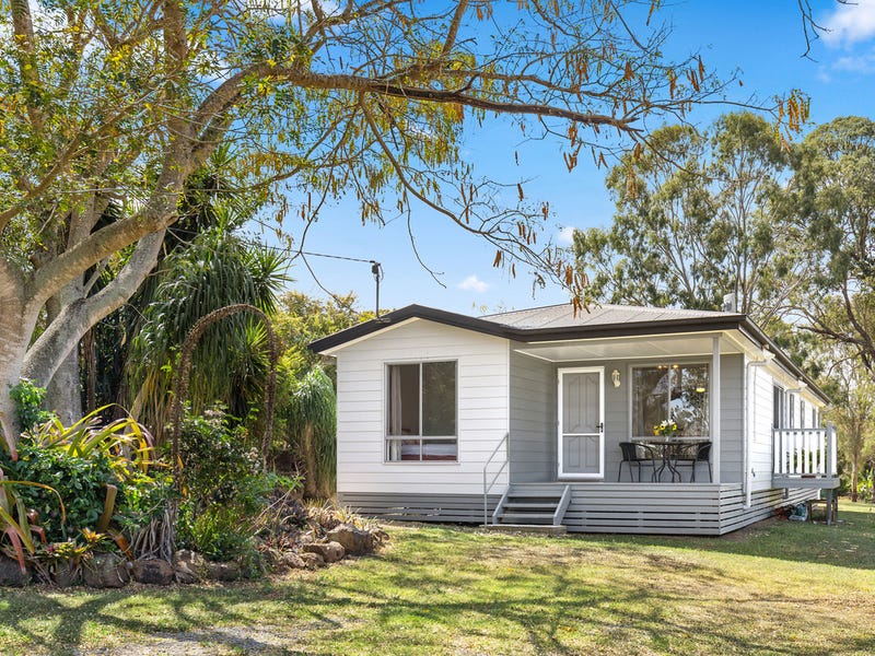 17 John Street, Tiaro, Qld 4650 Property Details