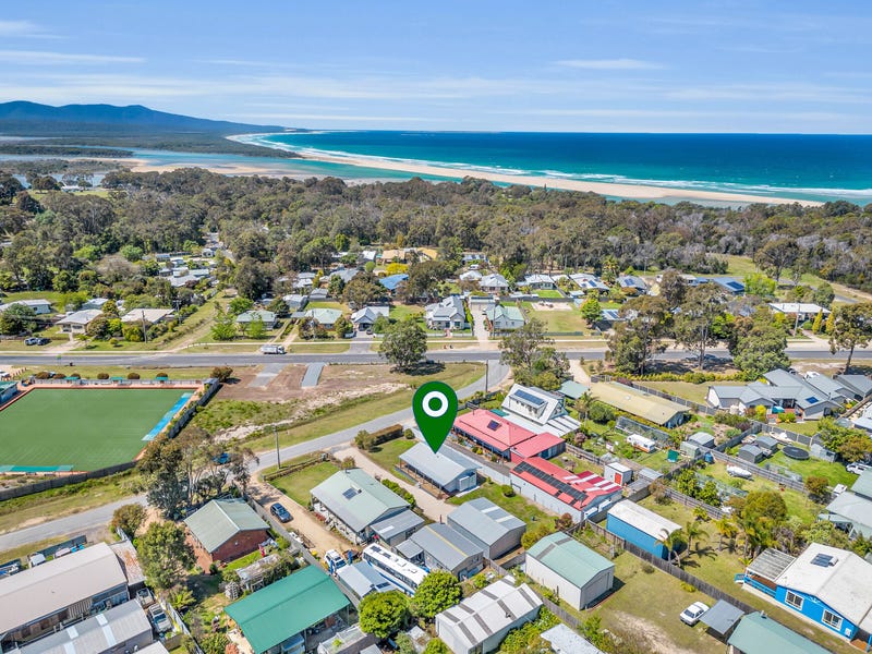 5 Lees Road, Mallacoota, Vic 3892 House for Sale