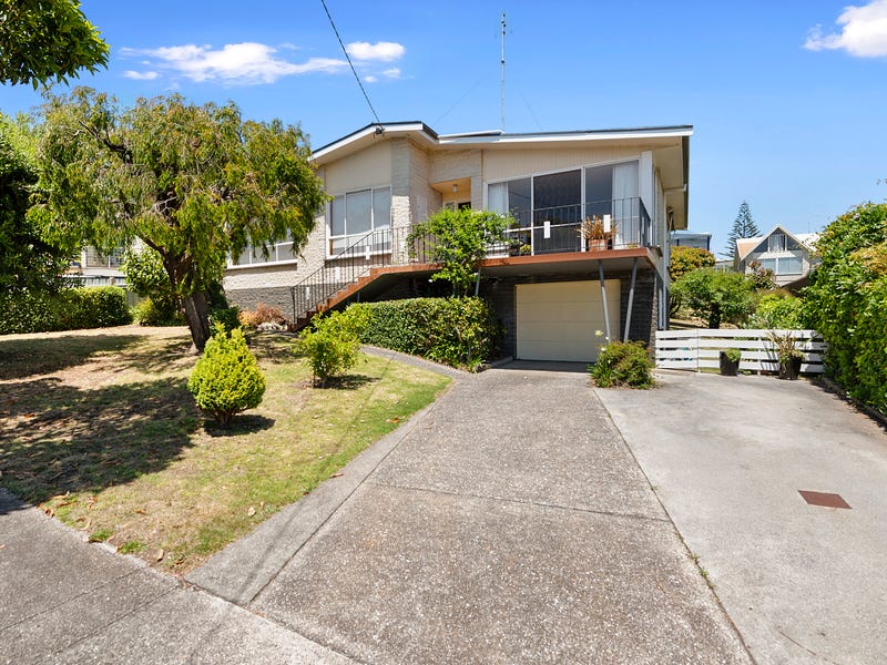 17 Monash Court, Devonport, TAS 7310