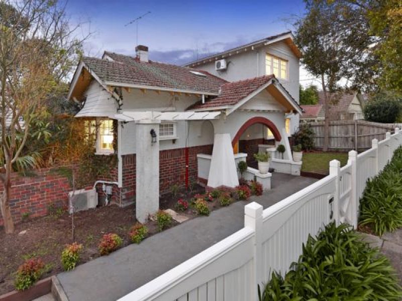 1 Westbourne Grove, Camberwell, Vic 3124 Property Details