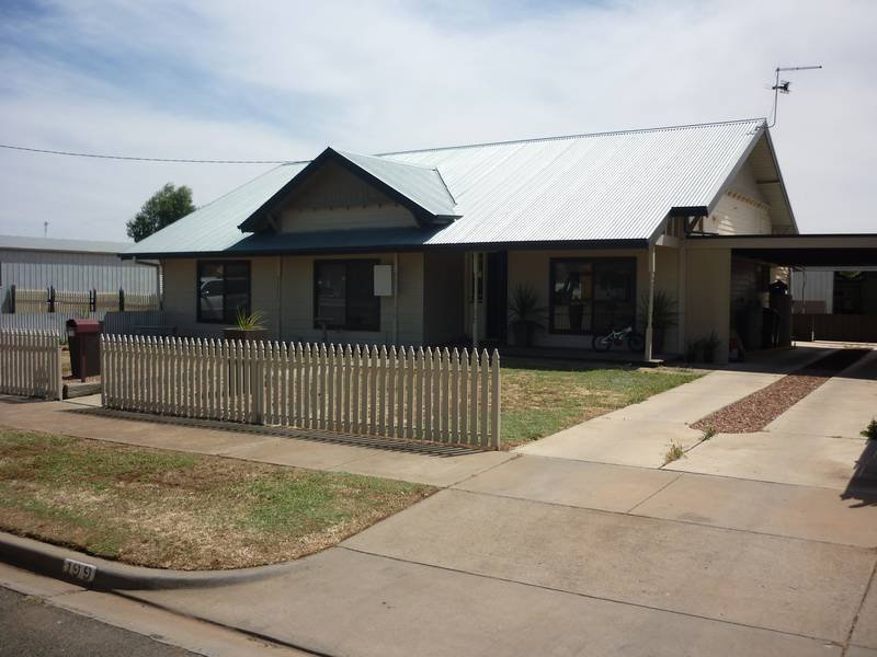 197199 Woods St, Donald, Vic 3480 Property Details