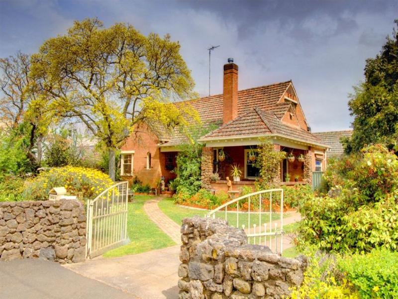 1627 Sturt Street, Alfredton, Vic 3350 Property Details