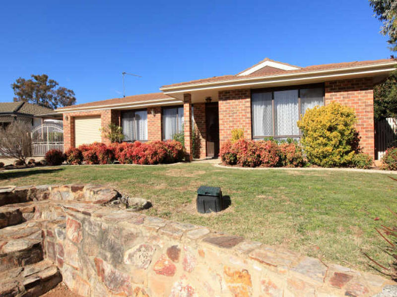 28 Proctor Street, Chisholm, ACT 2905 Property Details