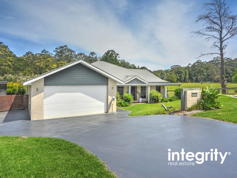 51 Emerald Drive, Meroo Meadow, NSW 2540