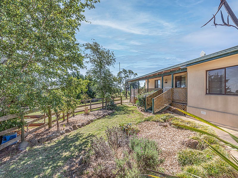 37 Graham Lane, Millthorpe, NSW 2798 Property Details