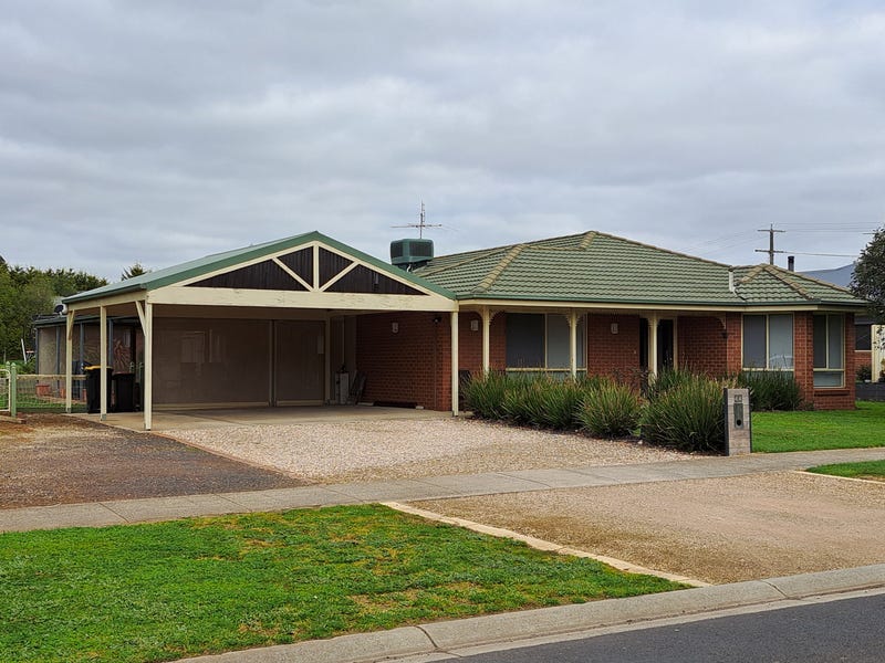 44 Tootle Street, Kilmore, Vic 3764 Property Details