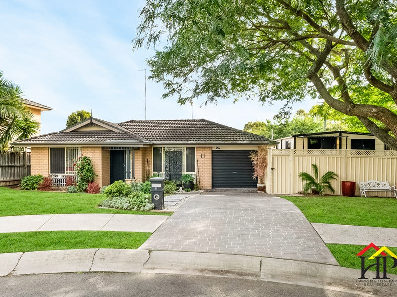 11 Blamey Place, Narellan Vale, NSW 2567