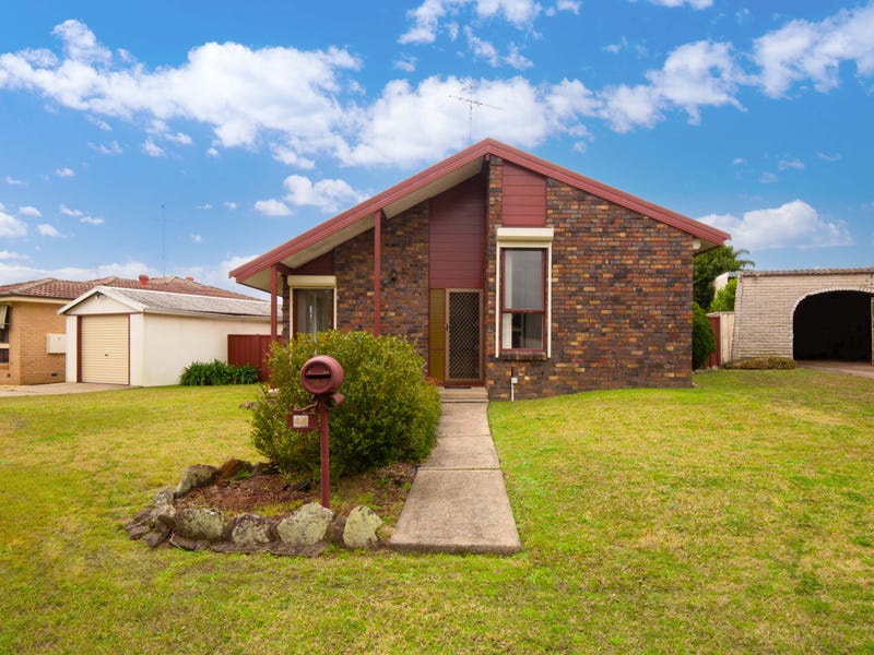 44 Warburton Cres, Werrington County, NSW 2747