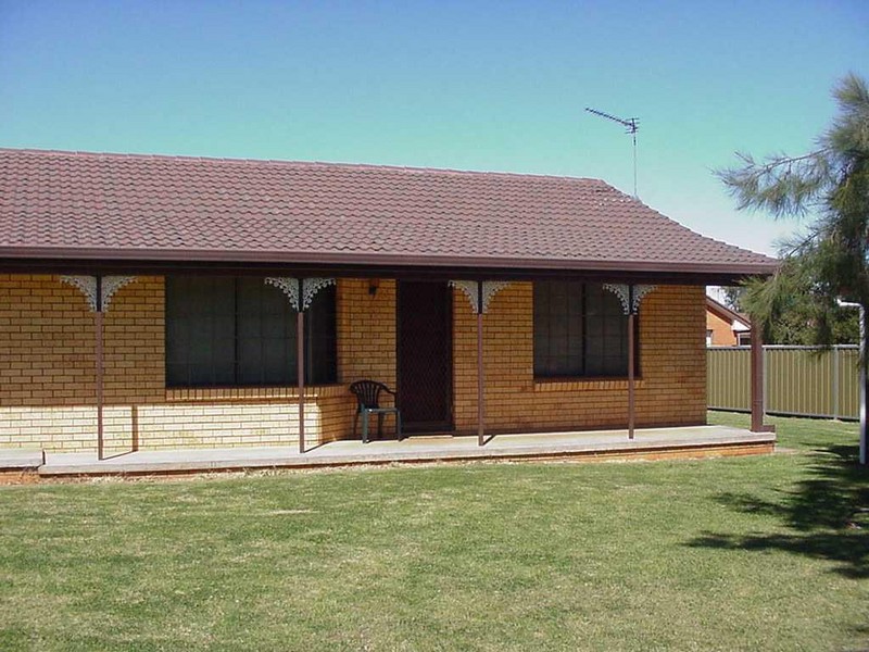 4/3 Forrest Cres, Dubbo, NSW 2830