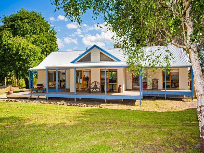 110 Birregurra Road, Yeodene, Vic 3249 Property Details