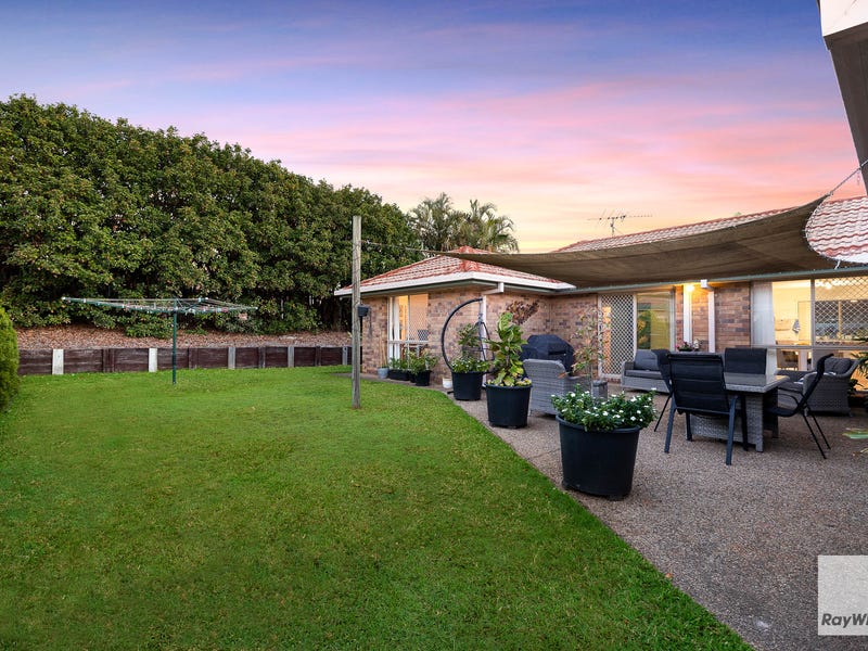 11 Darren Close, Victoria Point, QLD 4165