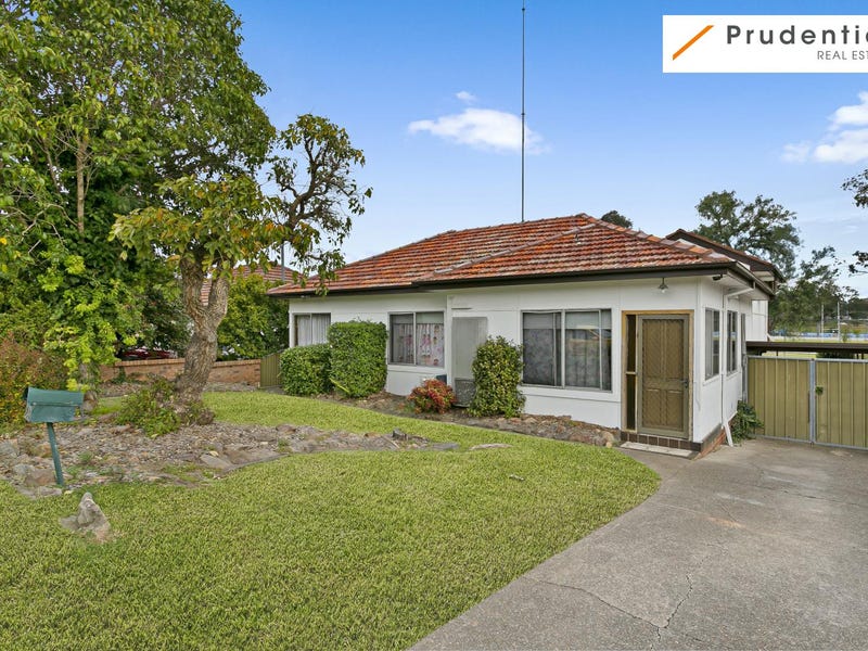 23 Bocking Avenue Bradbury Nsw 2560 Realestate Com Au