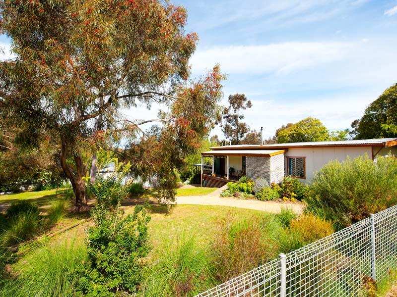 36 Reef Street, Maldon, Vic 3463 Property Details