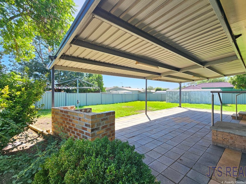 4 Grimes Close, Denman, NSW 2328 House for Sale