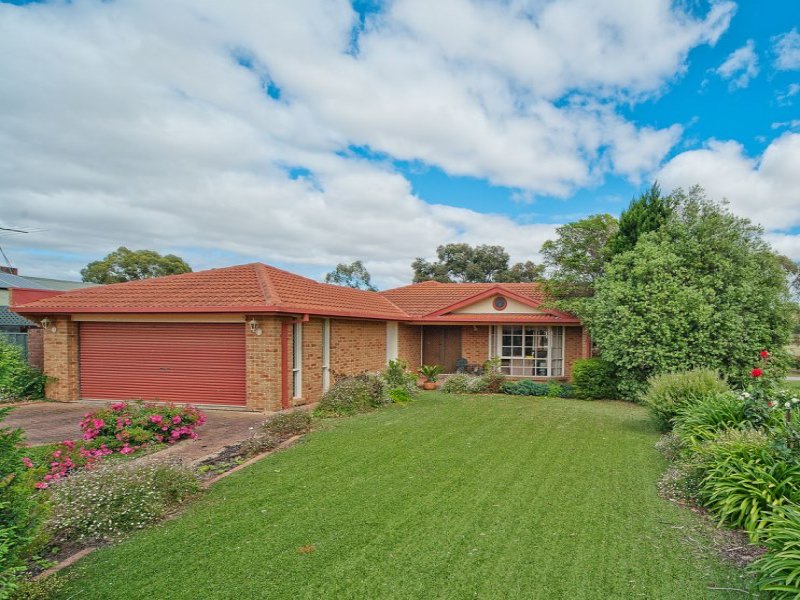 13 Dickie Street, Bacchus Marsh, VIC 3340