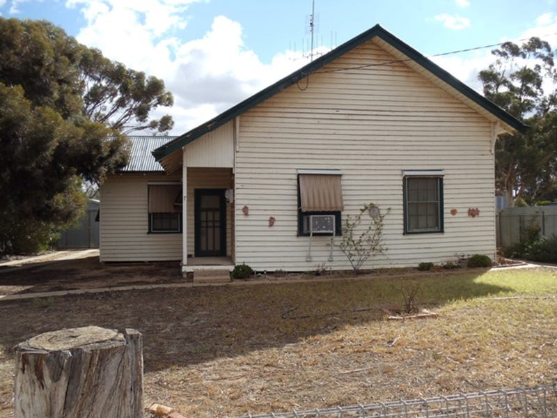 7 Pioneer Street, Manangatang, VIC 3546