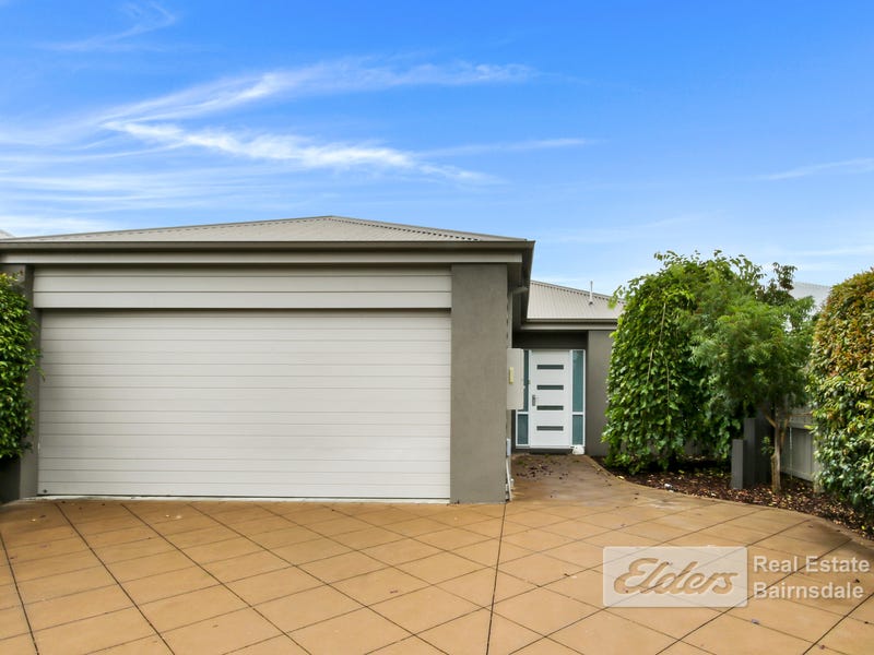 30 McCulloch Street, Bairnsdale, Vic 3875 Property Details