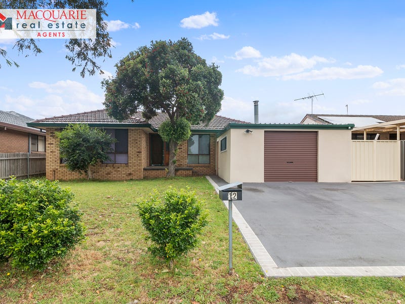 12 Napier Avenue, Lurnea, NSW 2170
