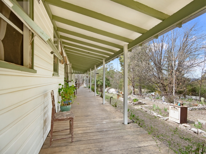 173 Tumbledown Road, Peak View, NSW 2630