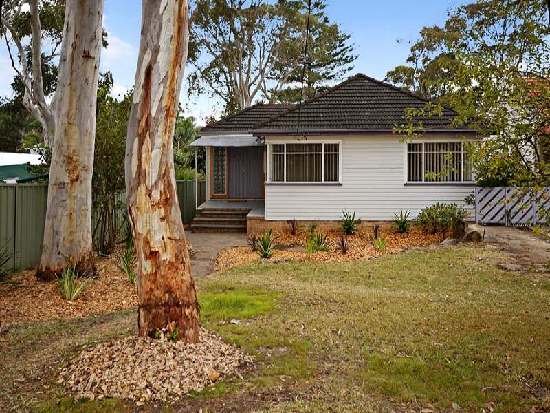 2 Parkview Street, Miranda, NSW 2228 Property Details