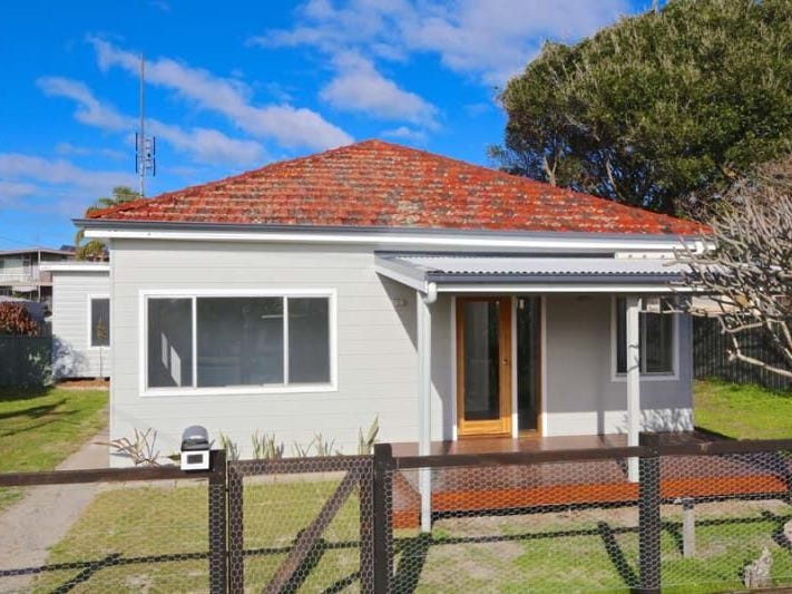 15 Beach Street, Belmont South, NSW 2280