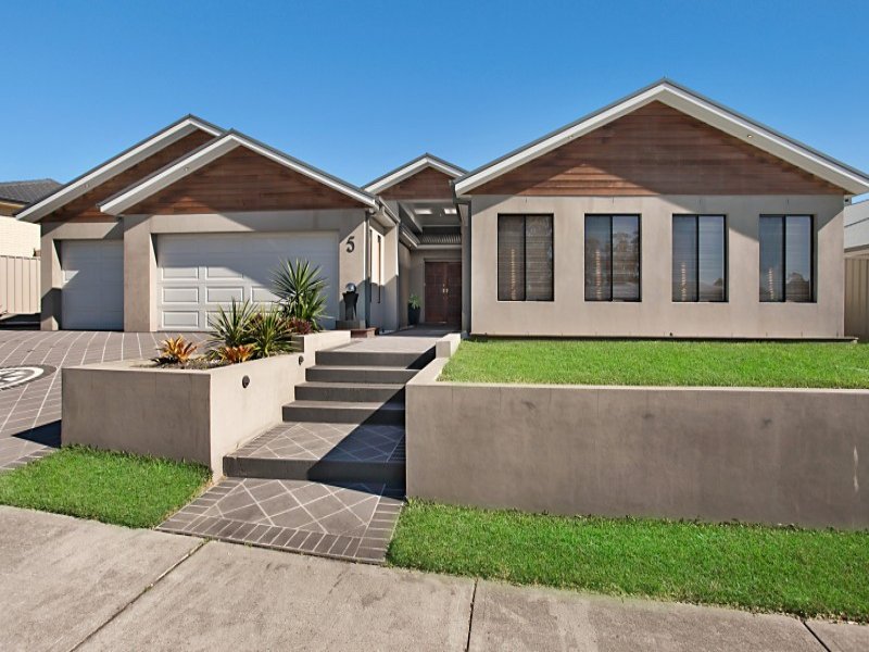 5 Prestwick Street, Fletcher, NSW 2287