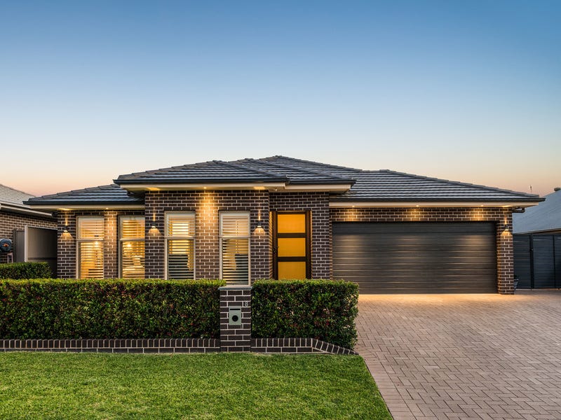 8 Danvers Road, Spring Farm, NSW 2570